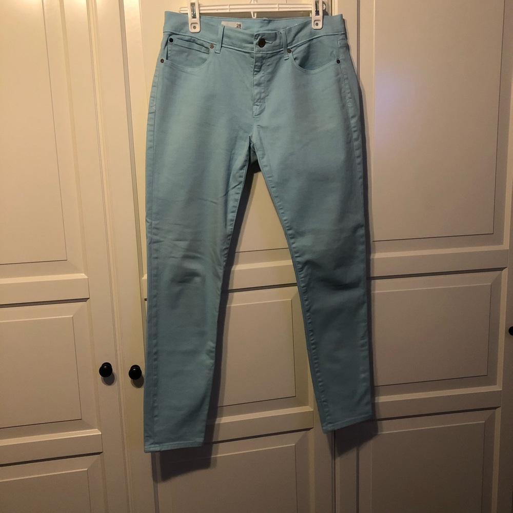 🌻Gap 1969 Blue Legging Jeans